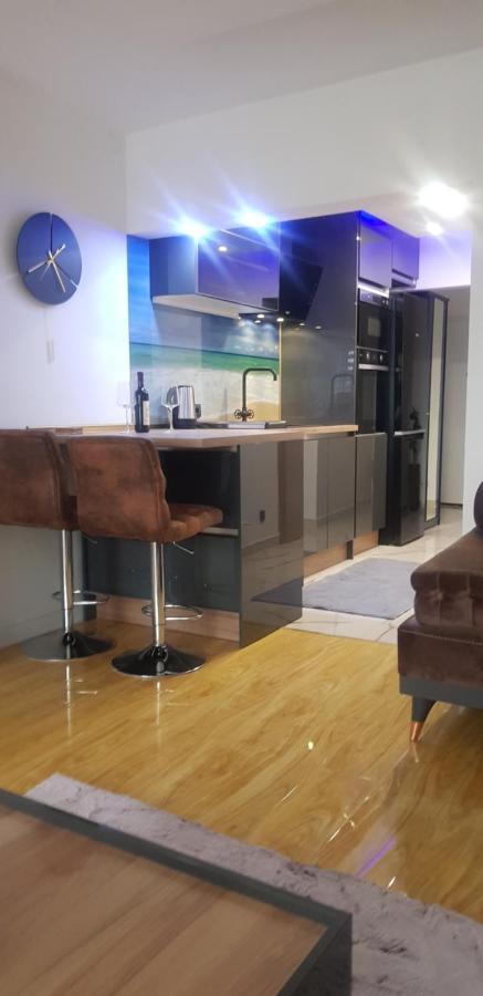 Centar 5 Star Lägenhet Kraljevo Exteriör bild