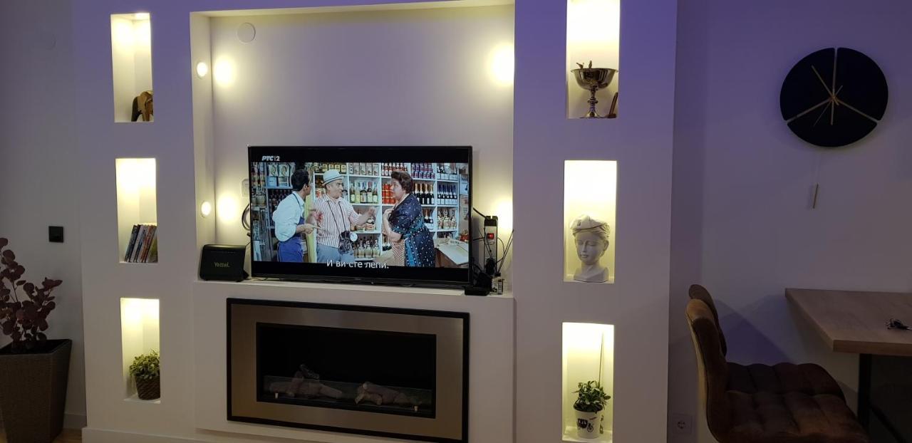 Centar 5 Star Lägenhet Kraljevo Exteriör bild