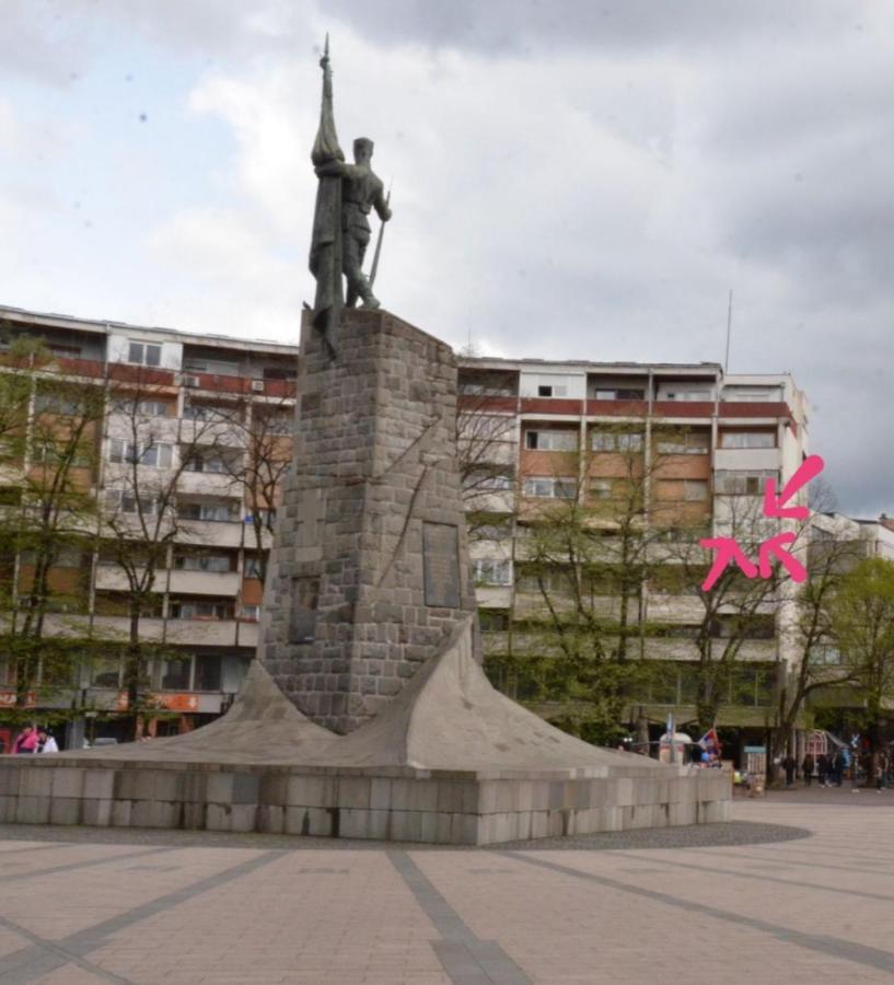 Centar 5 Star Lägenhet Kraljevo Exteriör bild